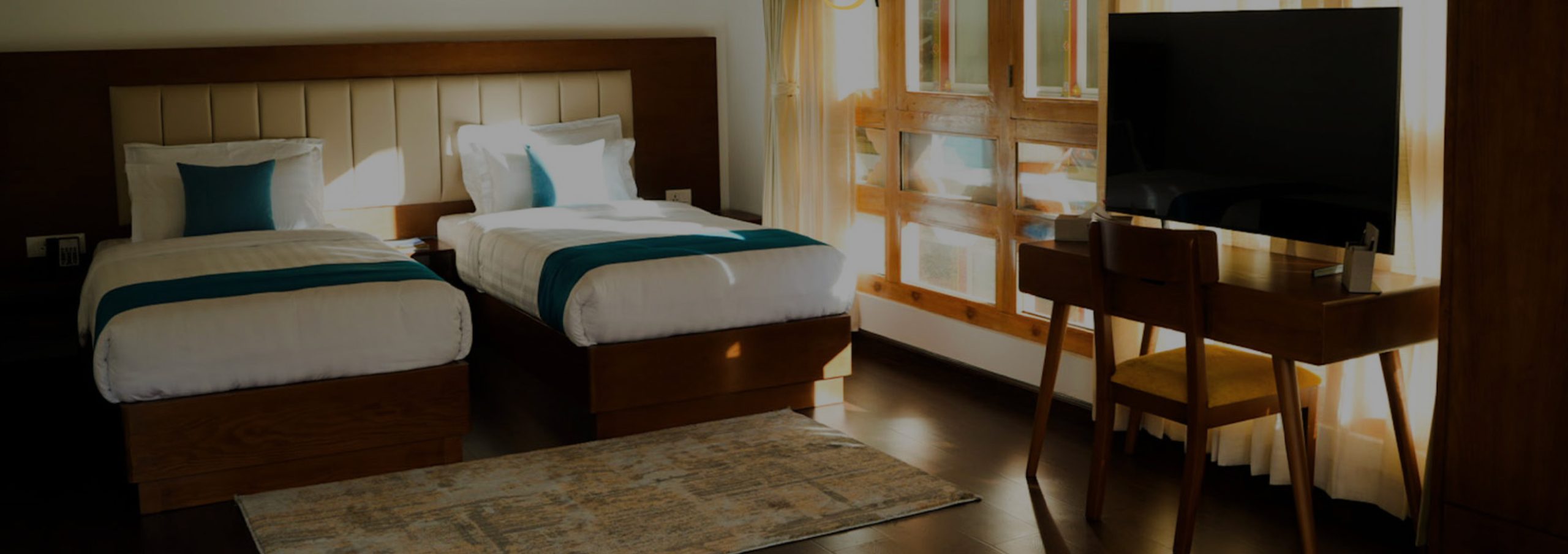 33rd Executive Suites