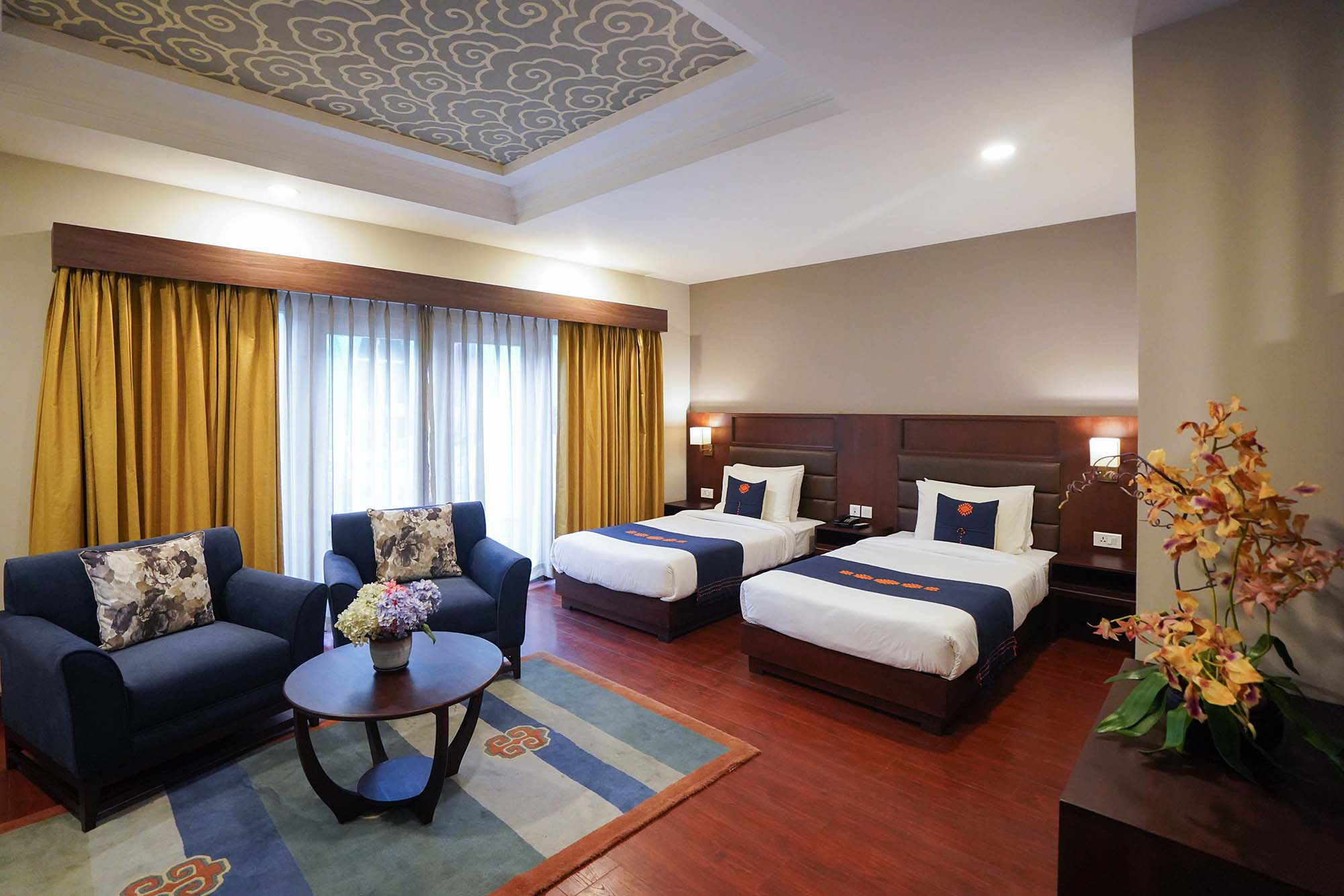 City Hotel