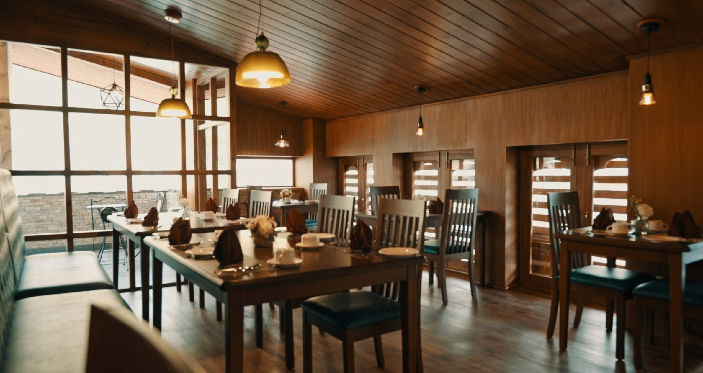 Lhaki Hotel